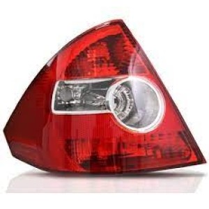 LANT.TRAS FIESTA 04/ SEDAN LE