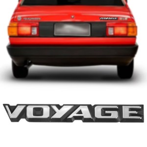 EMBLEMA (VOYAGE) VW VOYAGE 84/90 CROMADO COM FUNDO PRETO