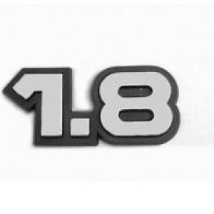 EMBLEMA (1.8) GM MONZA 82/90 CINZA COM FUNDO PRETO